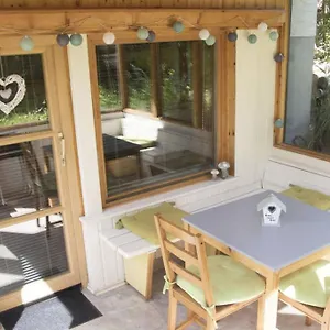 Ferienwohnung - Große Souterrain Mit Wintergarten , Hausen (Forchheim) Deutschland